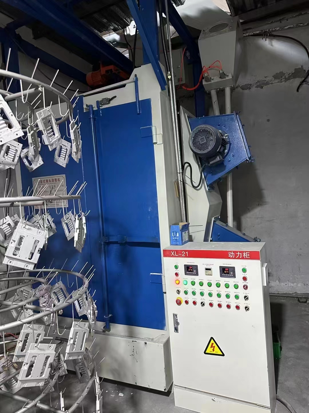 上海悬挂式抛丸清理机现场
